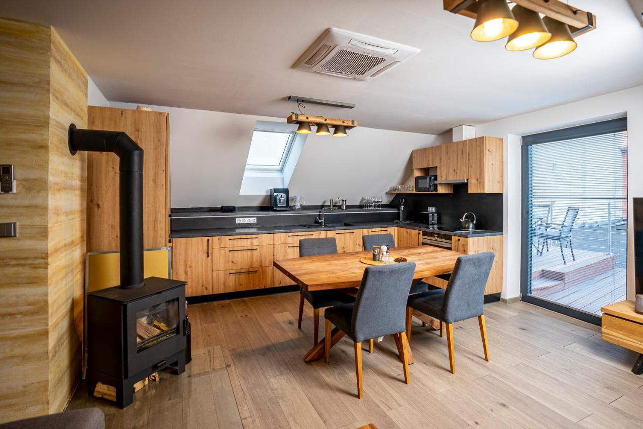 Apartmany V Podzamci Наход Екстер'єр фото