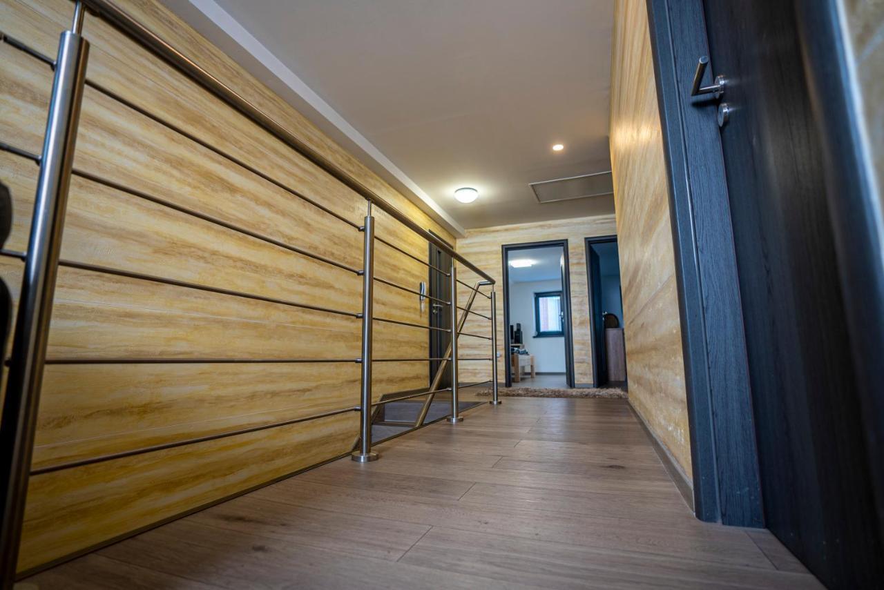 Apartmany V Podzamci Наход Екстер'єр фото