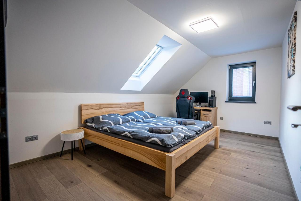 Apartmany V Podzamci Наход Екстер'єр фото