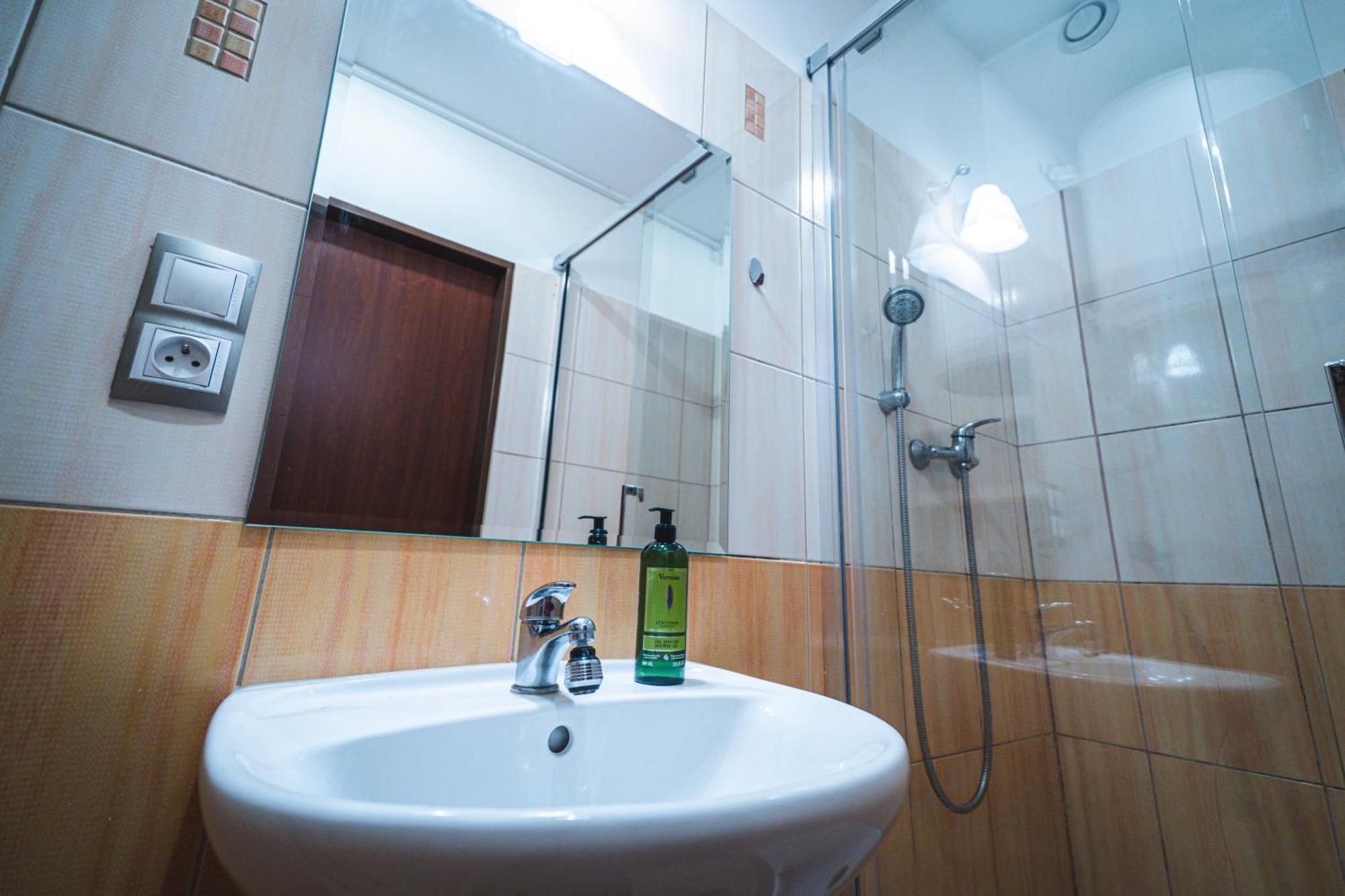 Apartmany V Podzamci Наход Екстер'єр фото